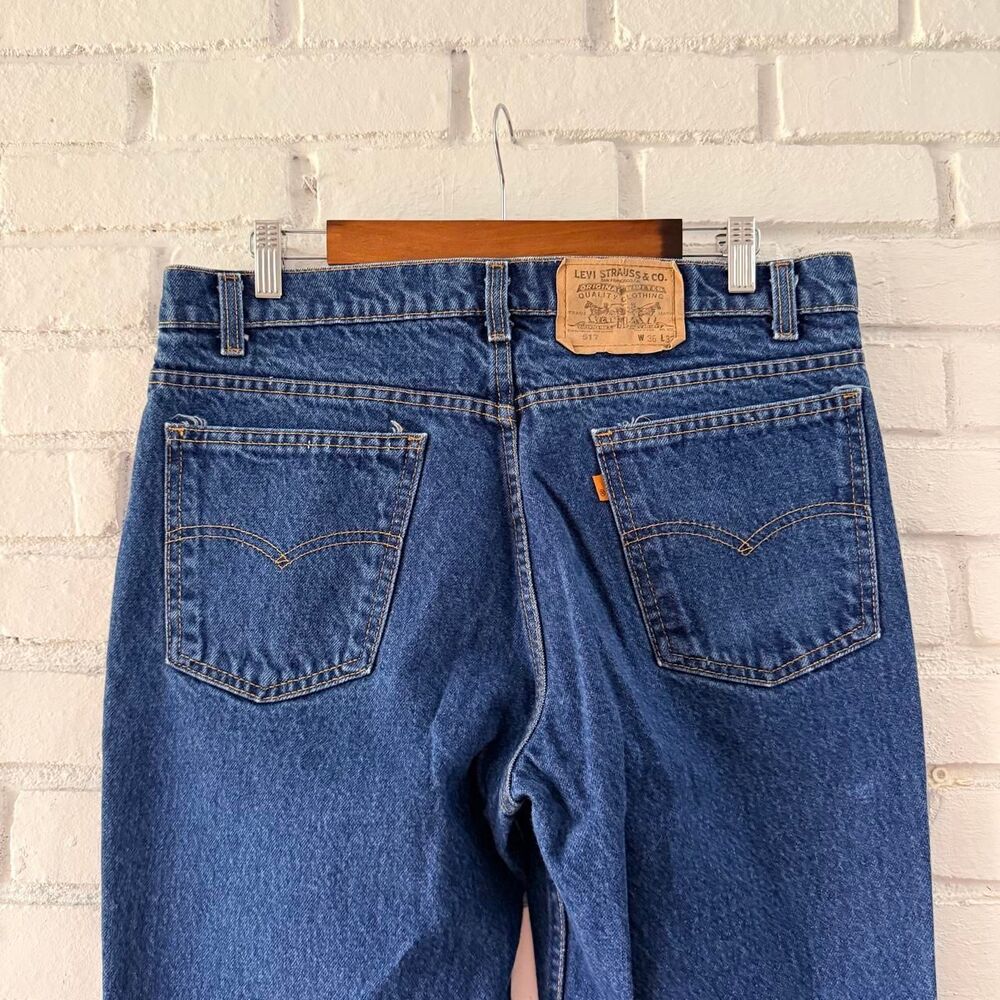 Levi-s Men's Blue and Navy Jeans